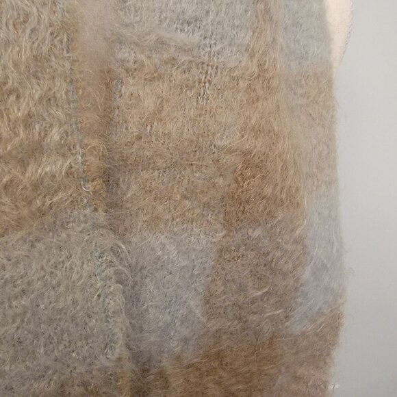 Vintage Mohair Wool Scarf Andrew Stewart Scotland Plaid Pale Blue Tan 7" x 43" - Picture 3 of 3